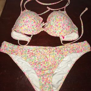 VS bikini set!